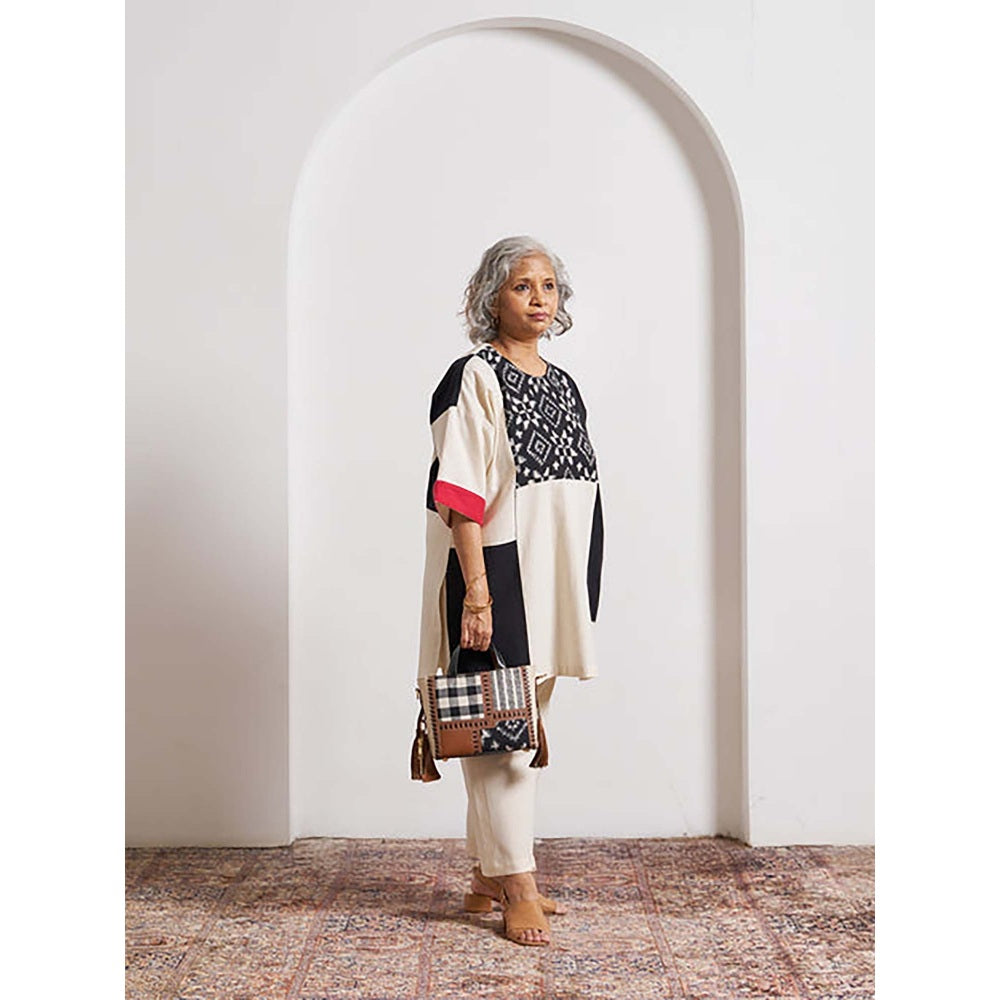 Vaaya The Mono Ikat Top