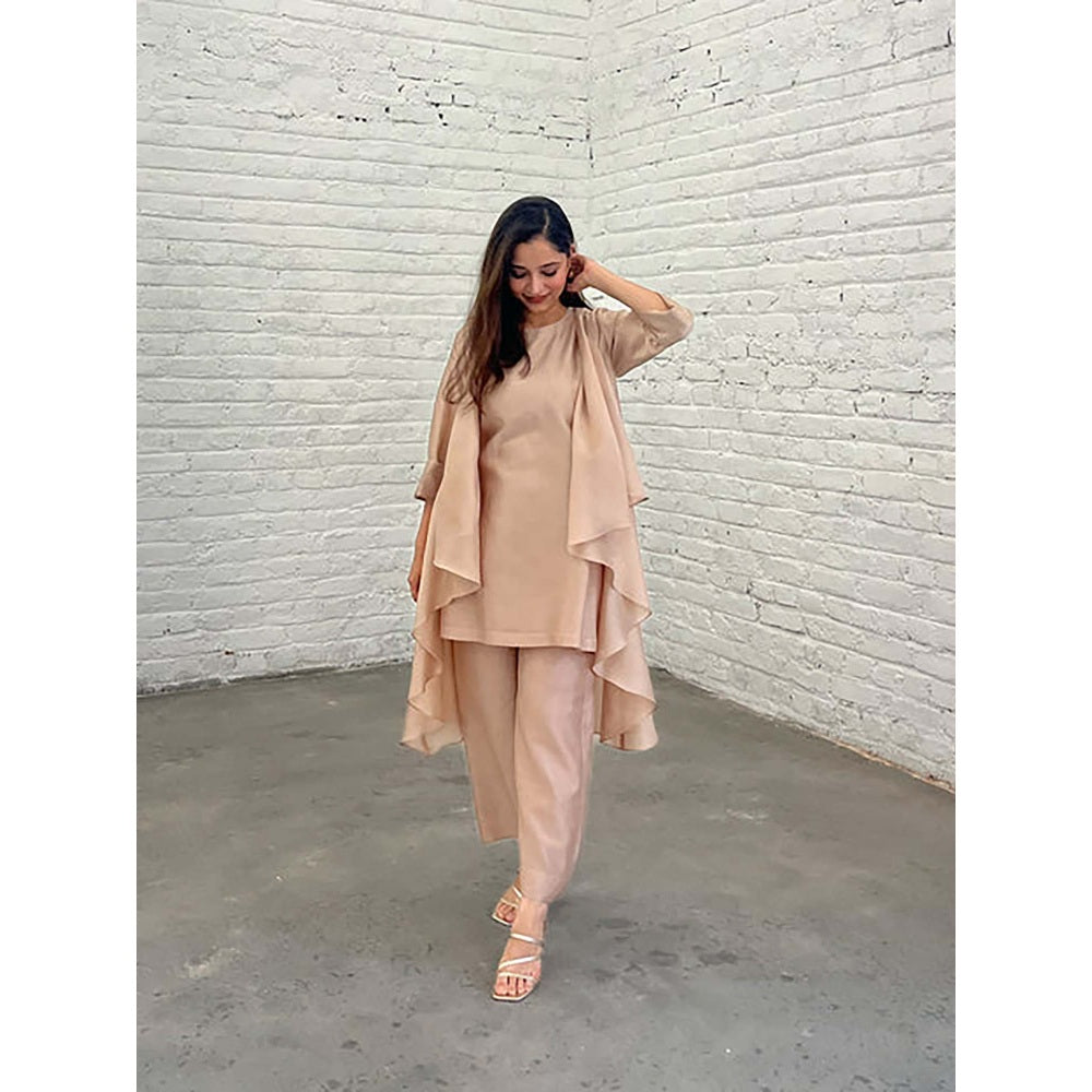 Vaaya The Waterfall Ensemble - Beige Shrug