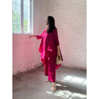 Vaaya The Waterfall Ensemble - Rani Pink Shrug
