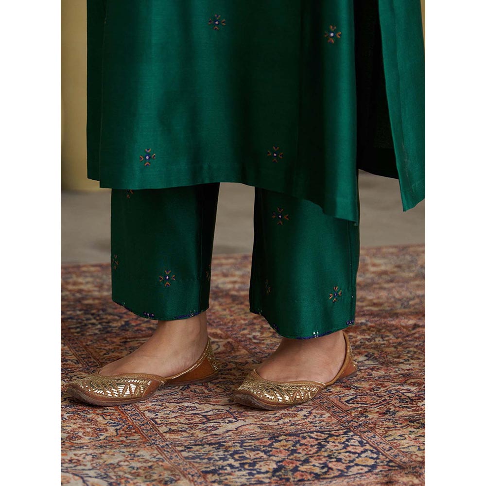 Vaaya Morni Silk Chanderi Green Kurta with Pant and Dupatta