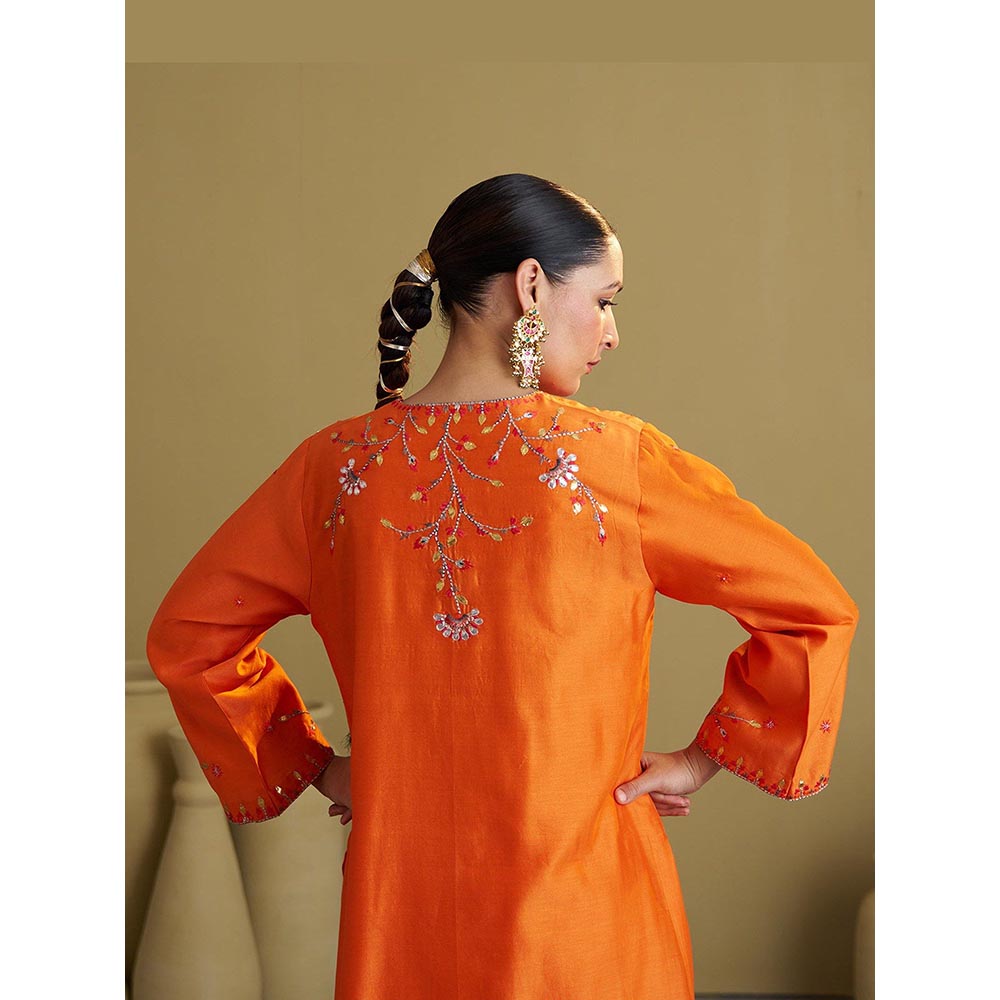 Vaaya The Narangi Silk Chanderi Orange Kurta With Pant And Dupatta