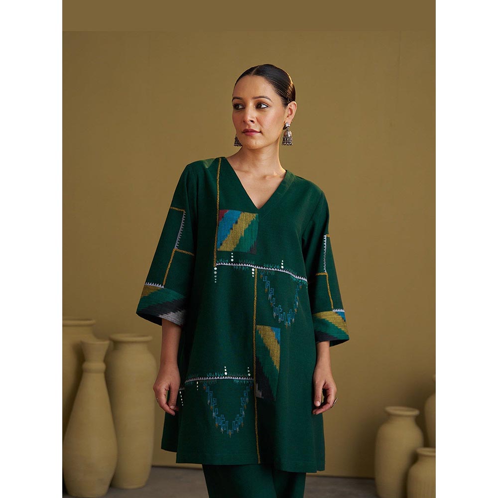 Vaaya Panna Handwoven Cotton Green Kurta with Pant
