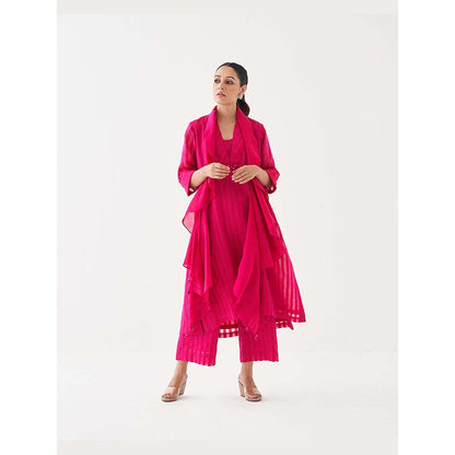 Vaaya The Royal Rani Silk Chanderi Ensemble Kurta and Pant with Waterfall Scarf