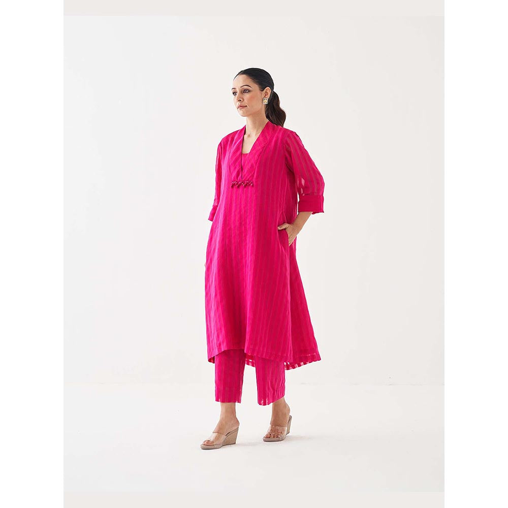 Vaaya The Royal Rani Silk Chanderi Ensemble Kurta and Pant with Waterfall Scarf