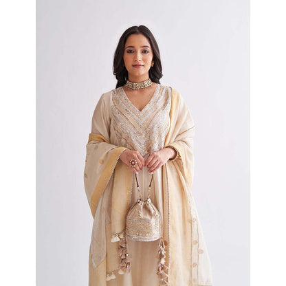 Vaaya The Sona Chandi with Gota Zari Handwork Kurta and Pant with Dupatta