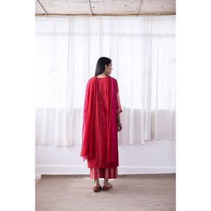 Vaayu Camellia Floral Applique Kurta with Pant & Dupatta (Set of 3)