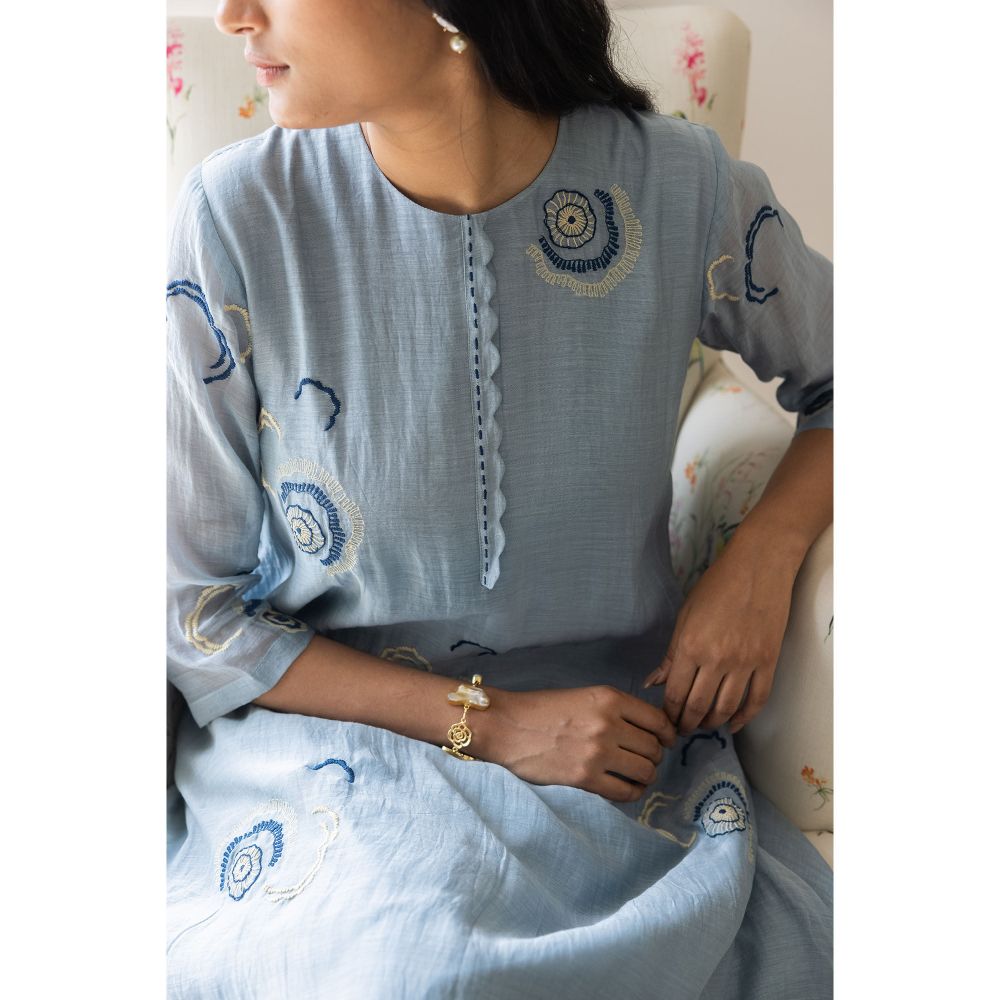 Vaayu Powder Blue Embroidered Co-Ord Kurta (Set of 2)