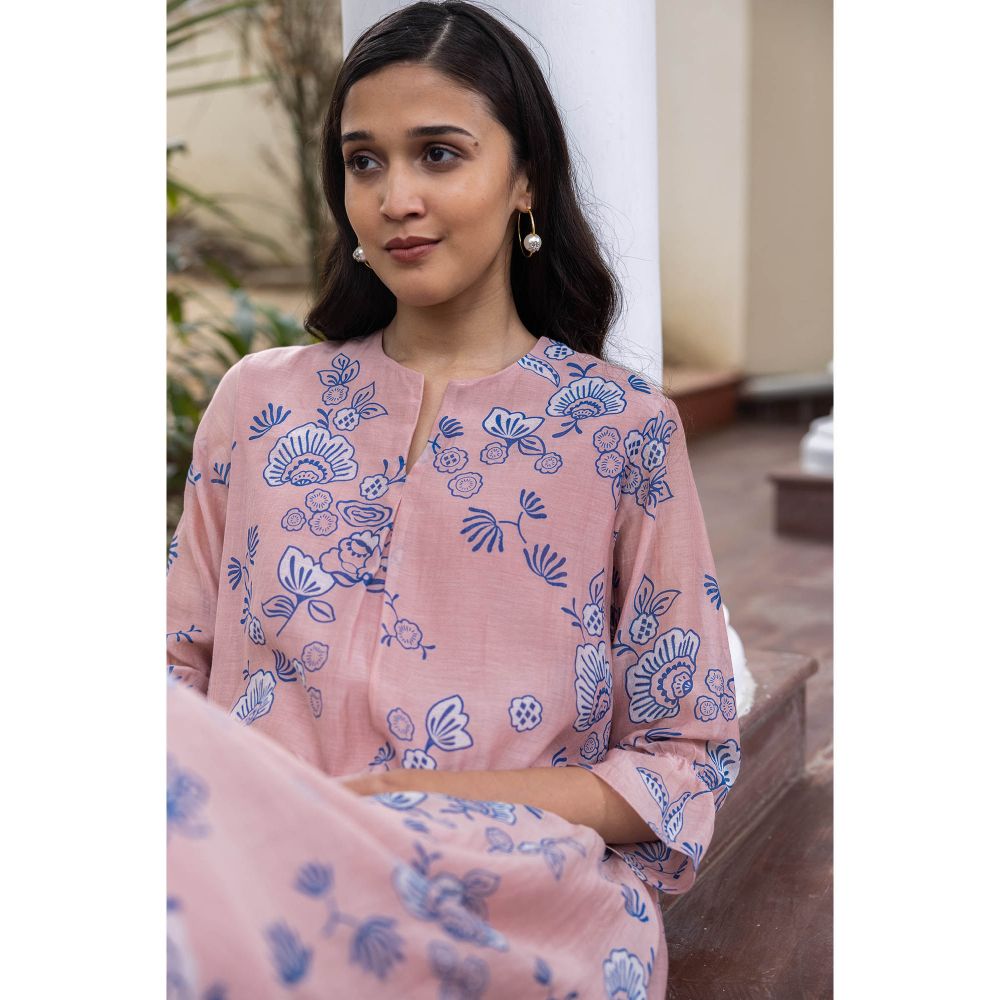 Vaayu Oyster Pink Floral Co-ord (Set of 2)