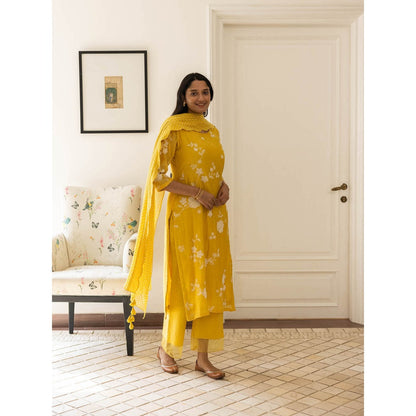 Vaayu Rue Floral Kurta with Pant and Dupatta (Set of 3)