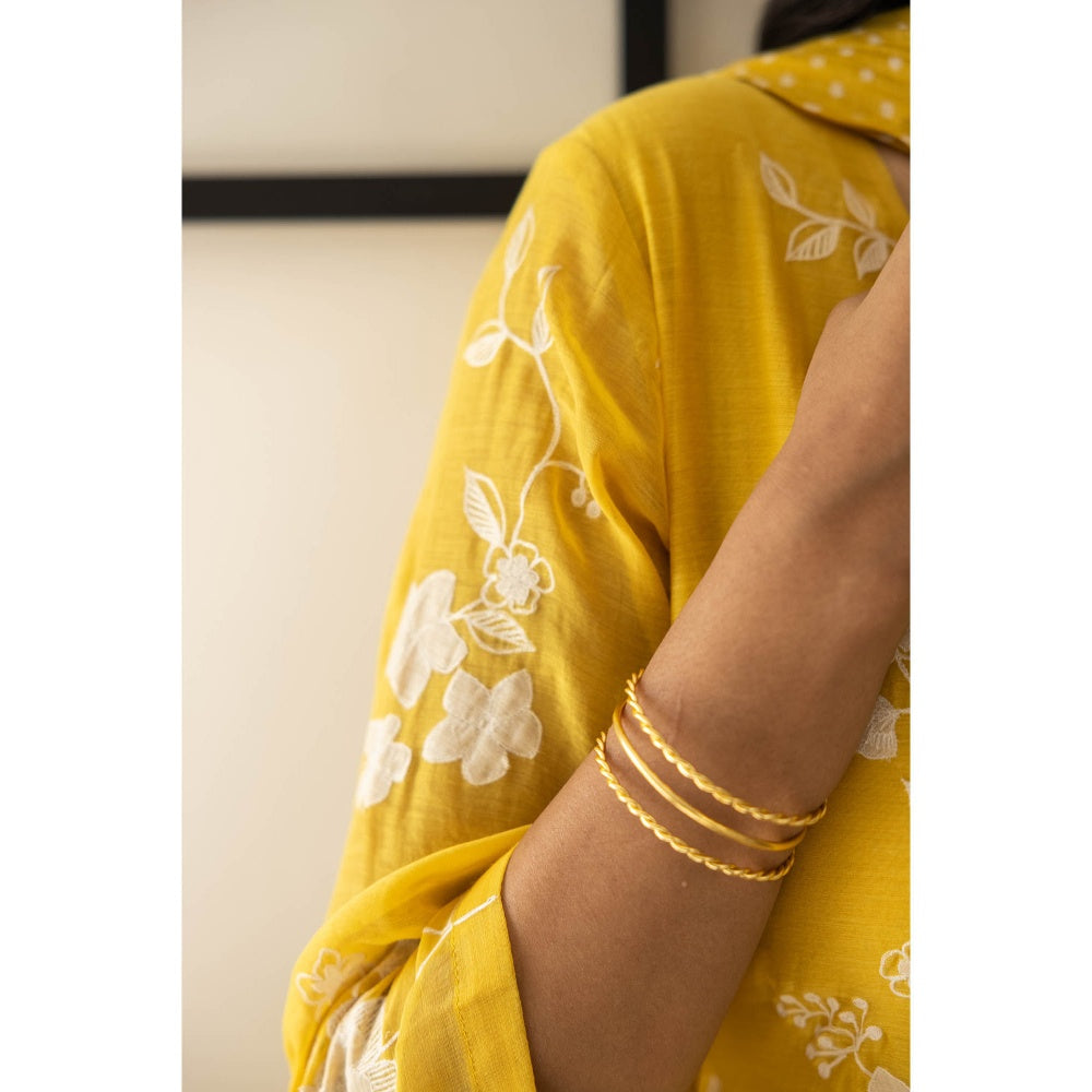 Vaayu Rue Floral Kurta with Pant and Dupatta (Set of 3)