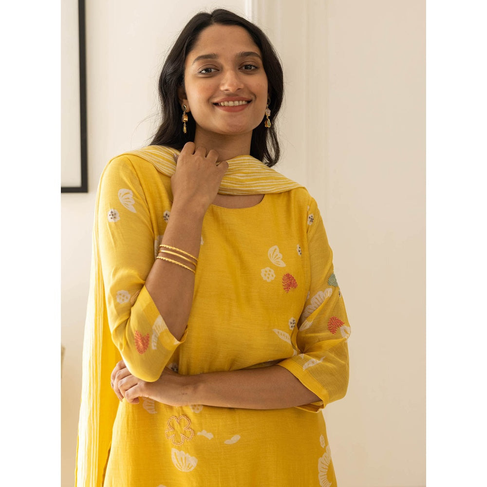 Vaayu Rue Floral Embroidered Kurta with Pant and Dupatta (Set of 3)