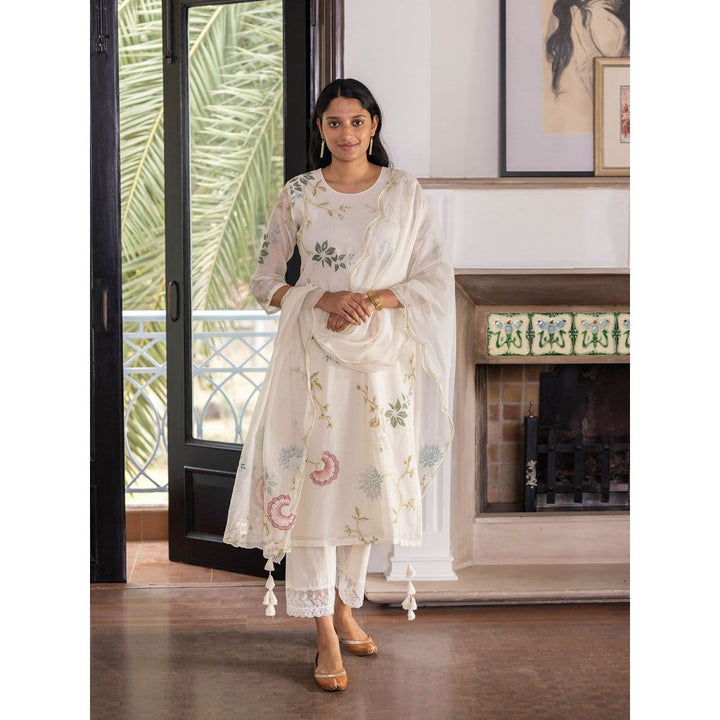 Vaayu Pearl Ivory Embroidered Floral Kurta with Pant and Dupatta (Set of 3)