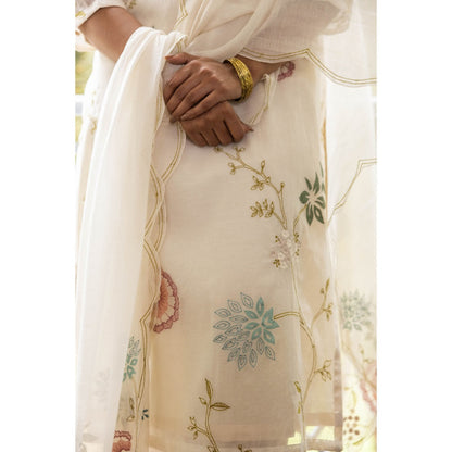 Vaayu Pearl Ivory Embroidered Floral Kurta with Pant and Dupatta (Set of 3)