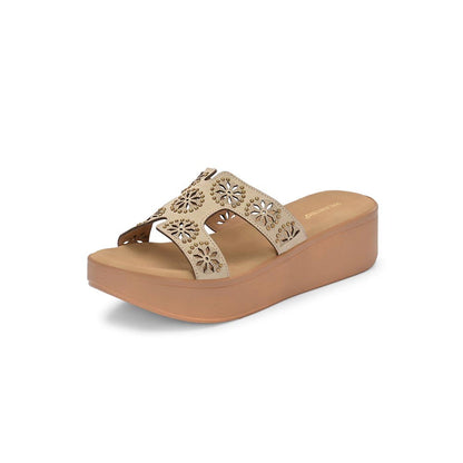 Valentino Women Beige Premium Sandals