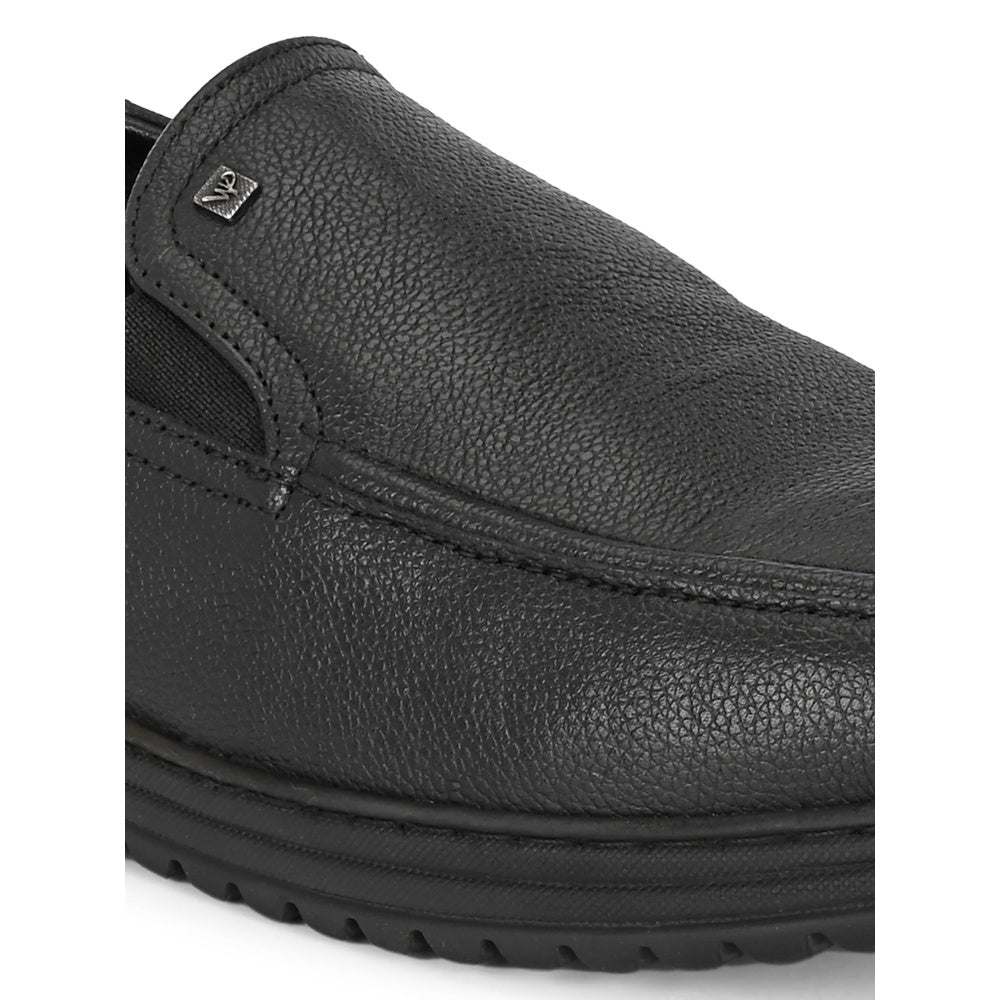 Valentino Men Black Casual Loafers