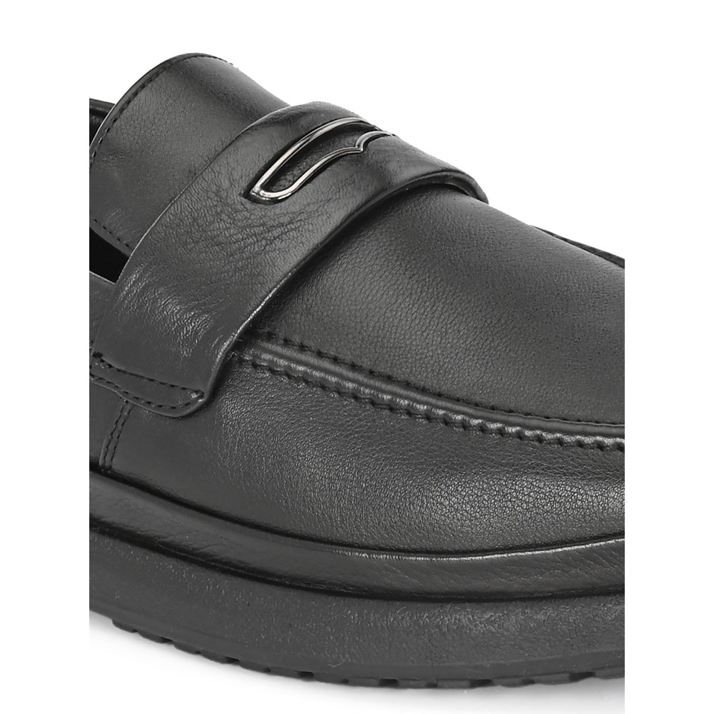 Valentino Men Black Casual Loafers