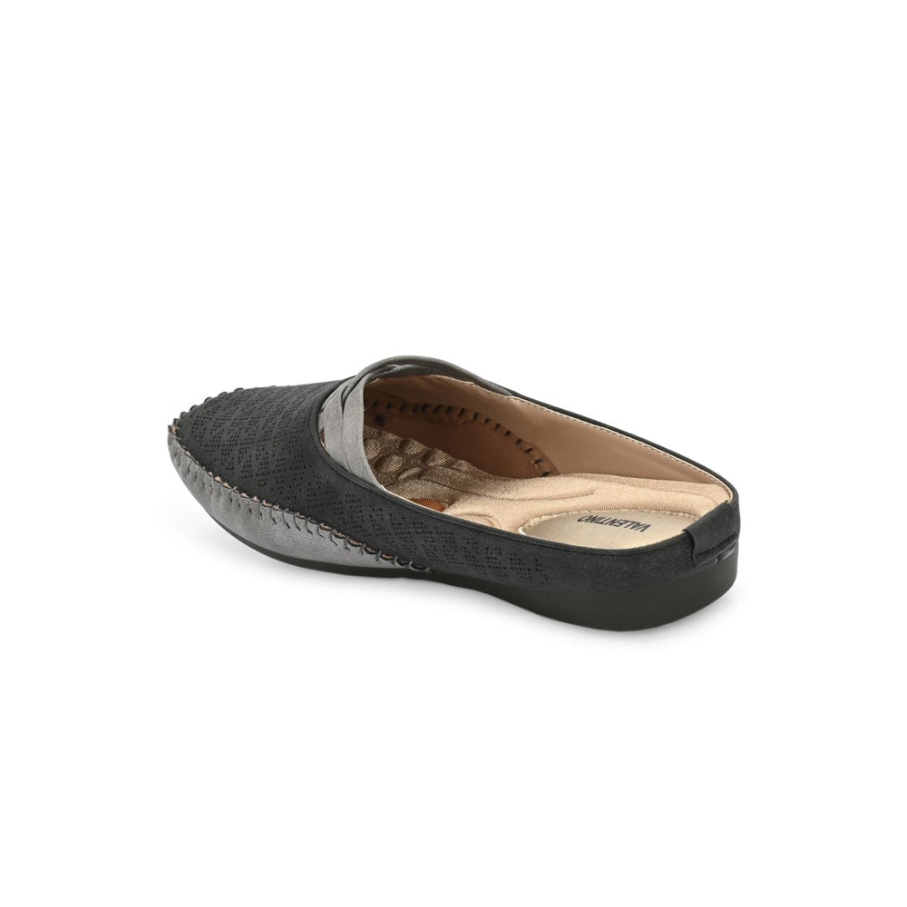 Valentino Women Black Casual Mules