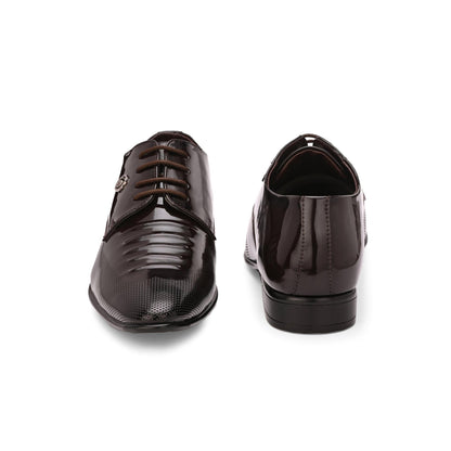 Valentino West Port Men Synthetic Patent Lace-Up Party Wear Shoes