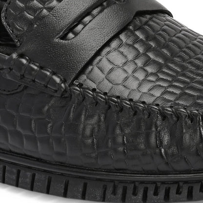 Valentino Men Premium Leather Textured Penny Loafers