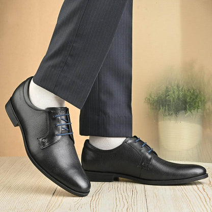 Valentino Men Premium Leather Black Lace-Up Formal Shoes