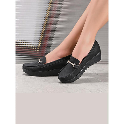 Valentino Women Black Textured Stylish Loafers