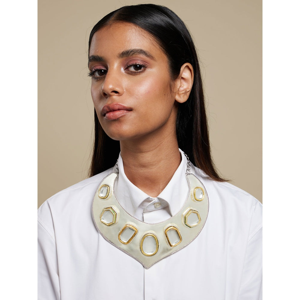 Valliyan White Polki Taj Necklace