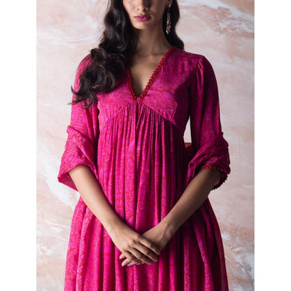 Vama Asher Cerise Pink Pomegranate Kurta With Pant And Dupatta (Set of 3)