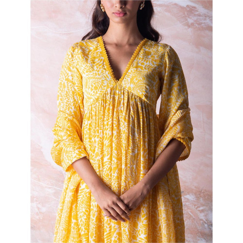 Vama Asher Canary Yellow Pomegranate Kurta With Pant And Dupatta (Set of 3)