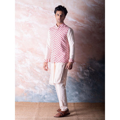Vama Asher Off White Flower Butti Nehru Jacket & Kurta with Pant (Set of 3)