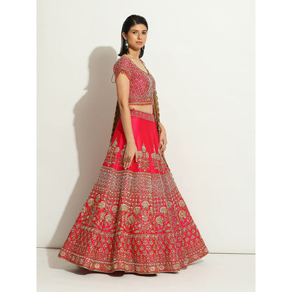 VANDANA SETHI Fuchsia Lehenga with Zardozi and Nakashi Work (Set of 3)