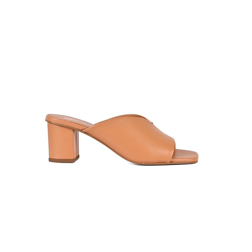 Vanilla Moon Tan Solid Heels