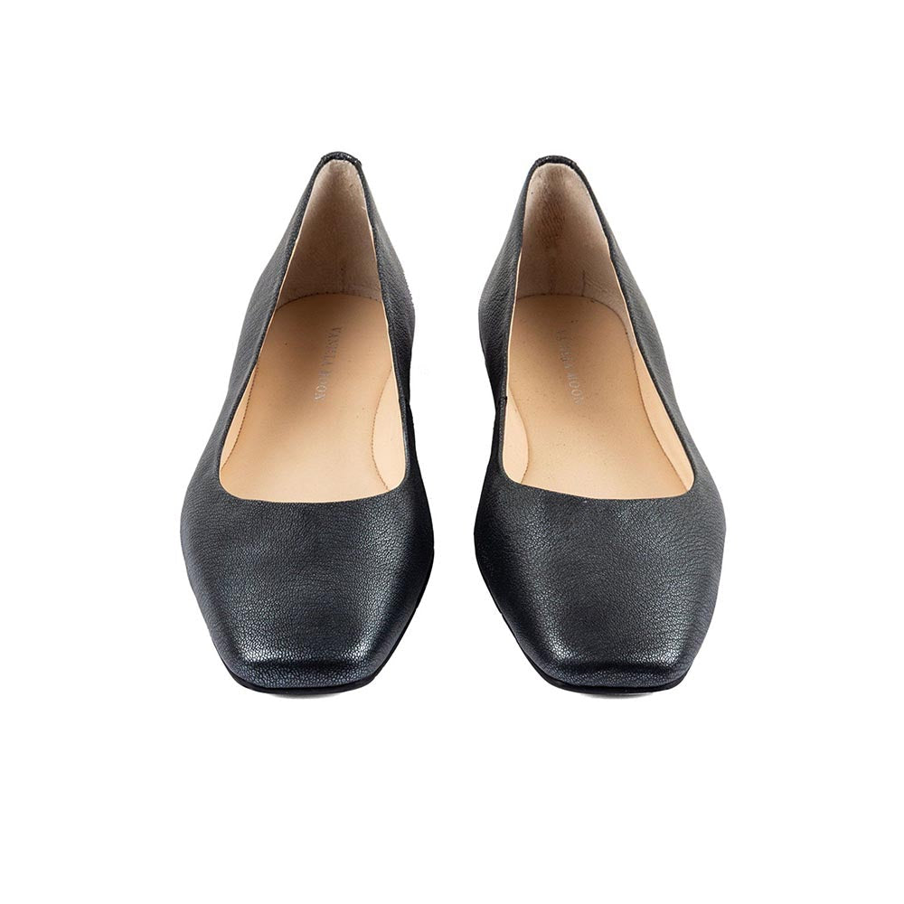 Vanilla Moon Black Solid Flats