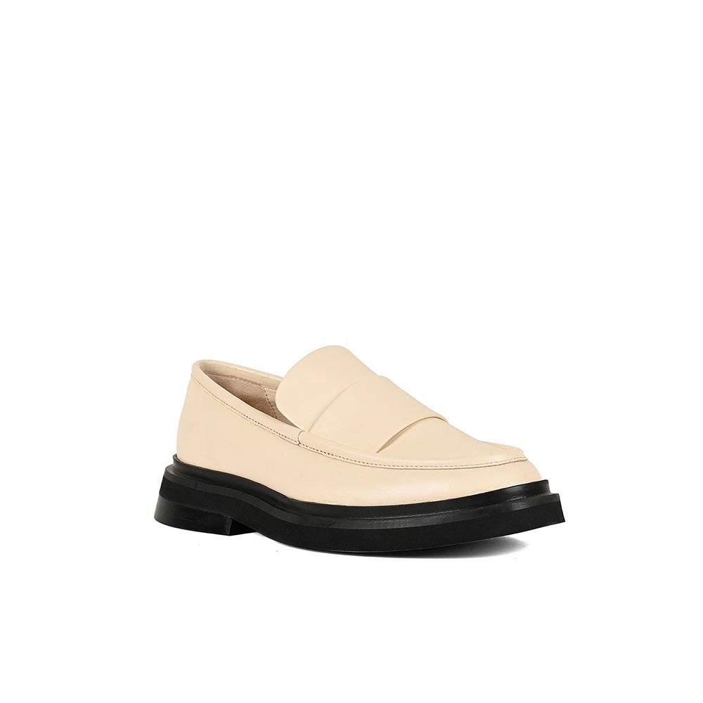 Vanilla Moon Off White Solid Plain Loafers