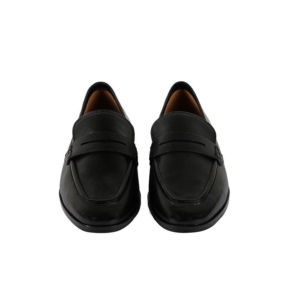 Vanilla Moon Black Solid Plain Loafers