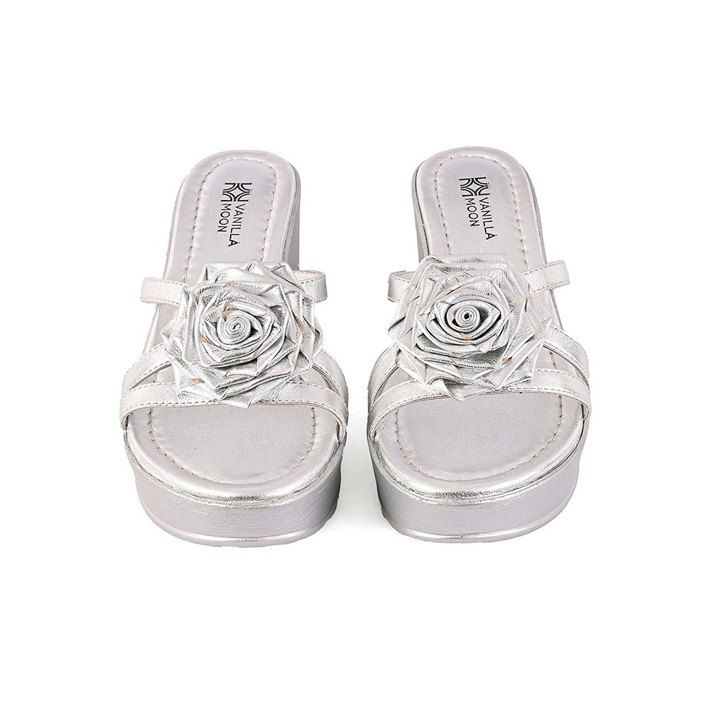 Vanilla Moon Charm Silver Party Wedges