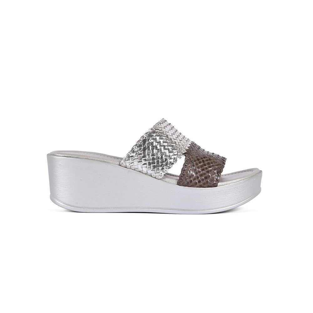 Vanilla Moon Women Silver Round Toe Wedges
