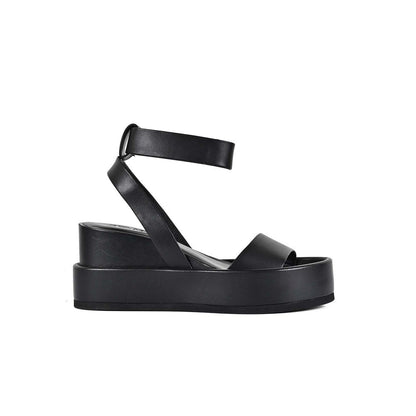 Vanilla Moon Women Black Round Toe Sandals