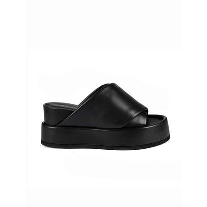 Vanilla Moon Women Black Round Toe Sandals