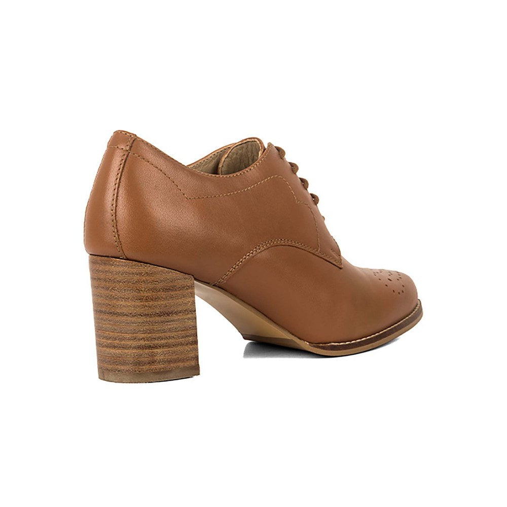 Vanilla Moon Women Tan Pointed Toe Derbies