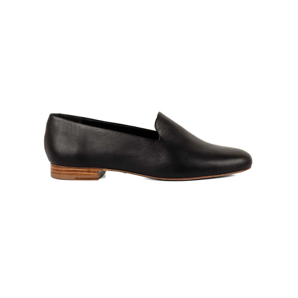 Vanilla Moon Women Black Pointed Toe Ballerina