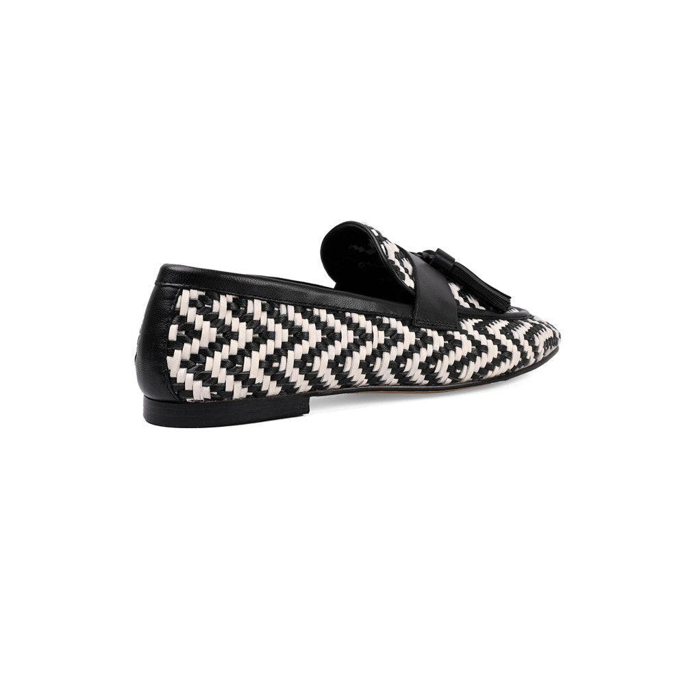 Vanilla Moon Women Ottynn Moccasins - Black