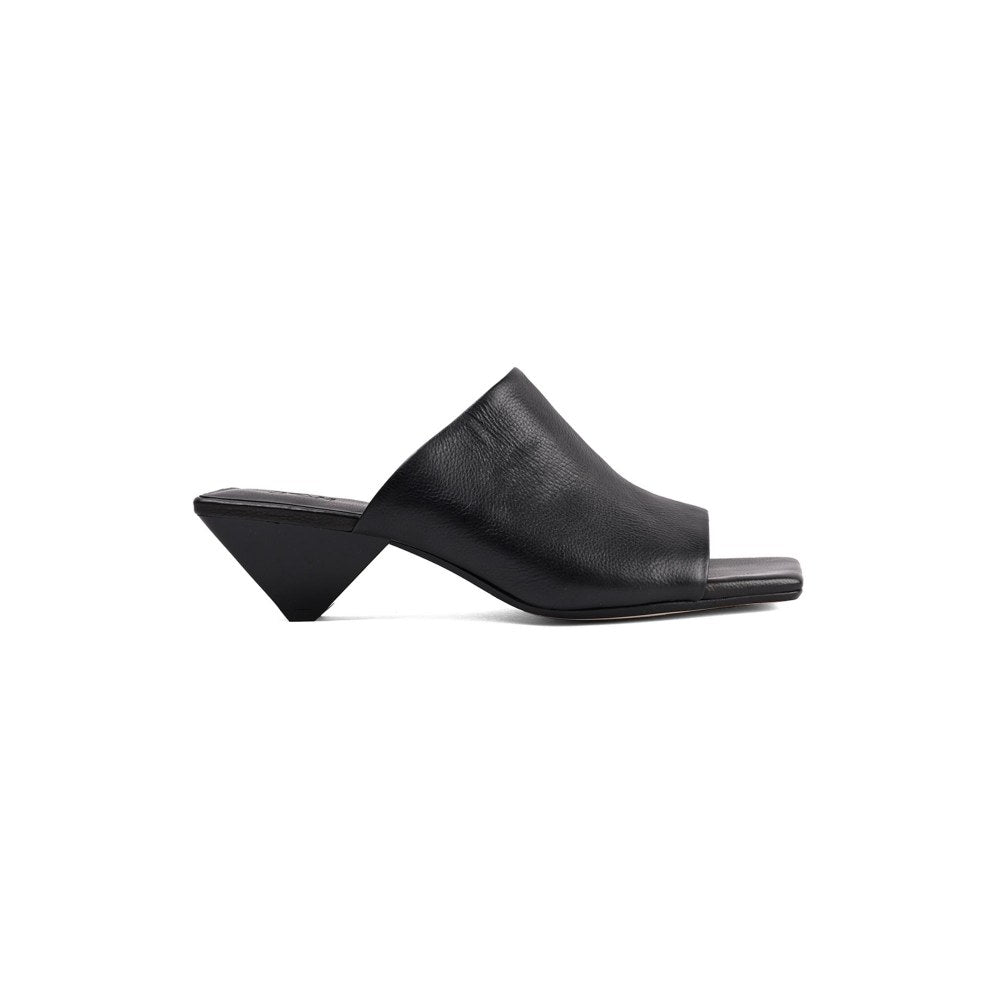 Vanilla Moon Women Cara Sandals - Black