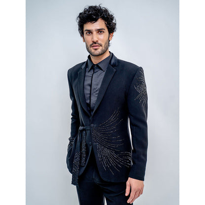 Varun Chakkilam Black metallic wrap style stroked Suit (Set of 3)