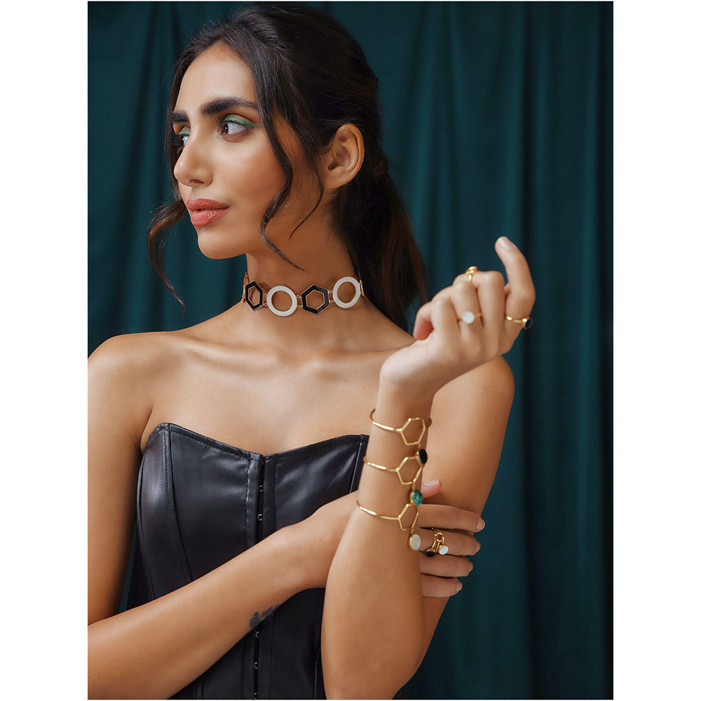 VARNIKA ARORA Black Ivana Necklace