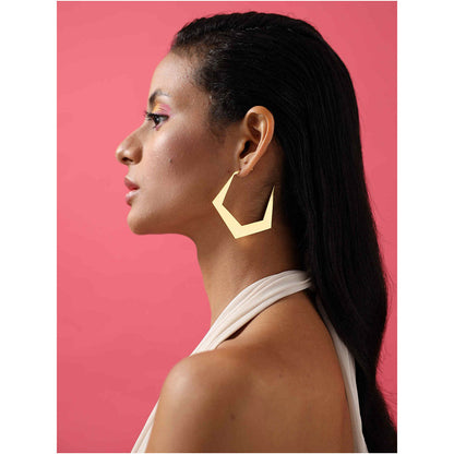 VARNIKA ARORA Espoir Hoops