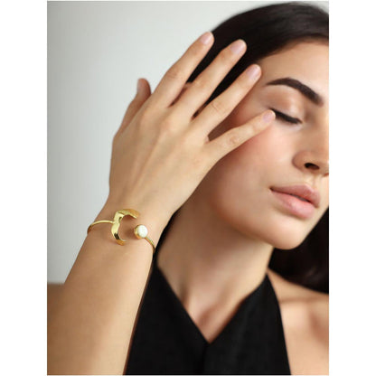 VARNIKA ARORA Shell Kada