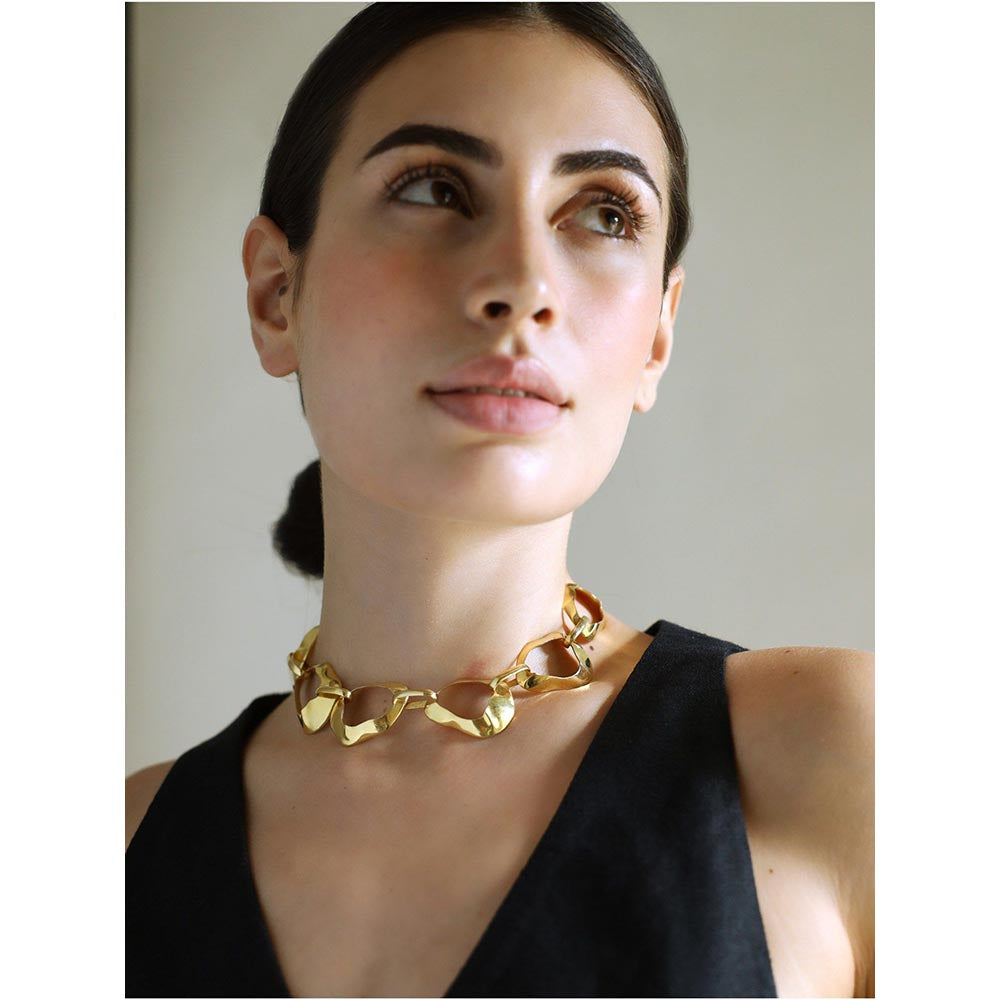 VARNIKA ARORA Ebb Necklace