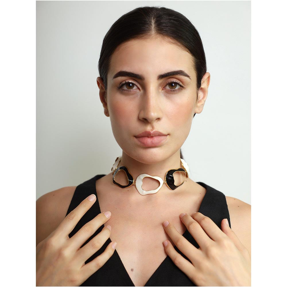 VARNIKA ARORA Tidal Necklace