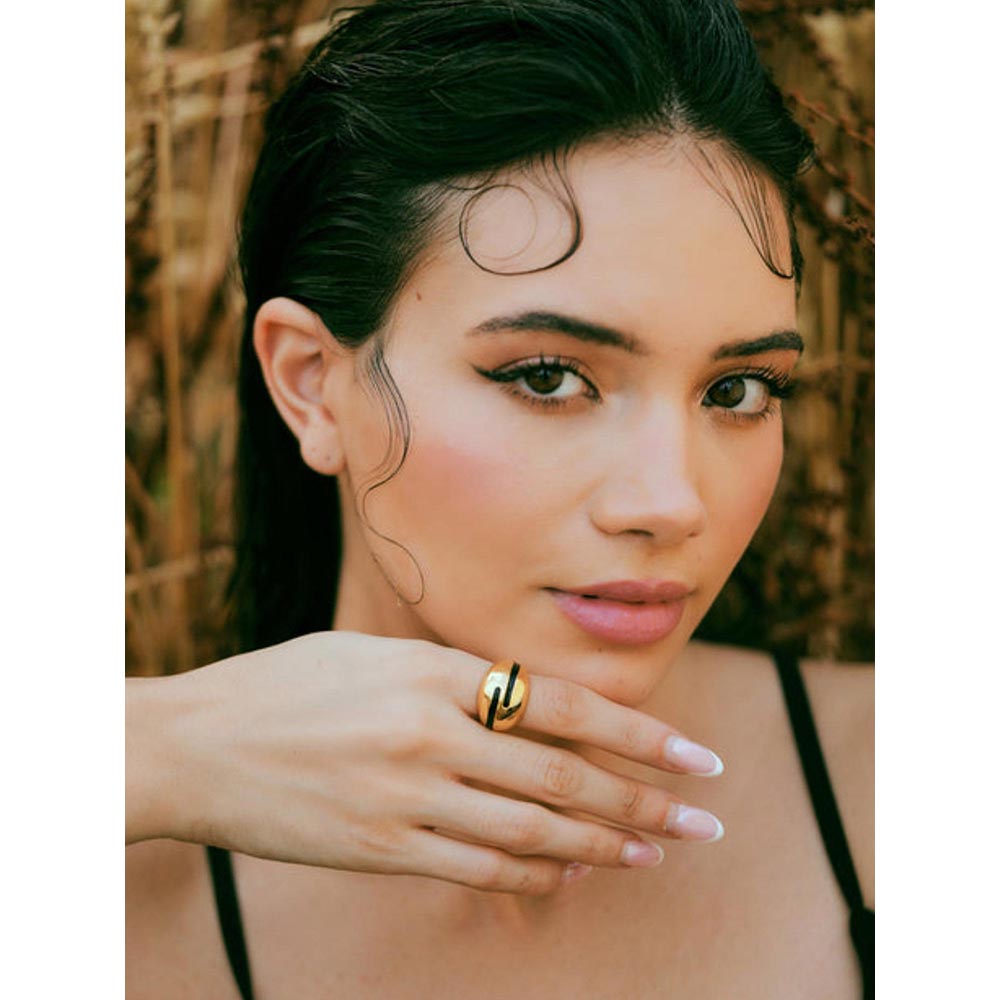 VARNIKA ARORA Verdora Black Enamel Gold Ring