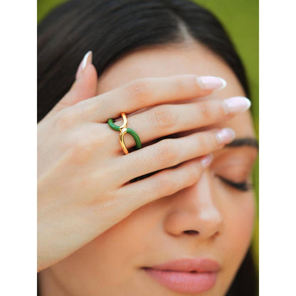 VARNIKA ARORA Twistie 2-Way Green Enamel Gold Ring
